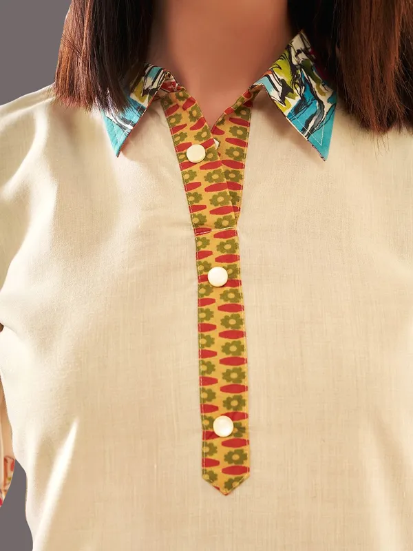 Cream_Digital_Printed_Cotton_Straight_Kurta_With_Printed_Cotton_Trouser_For_Women