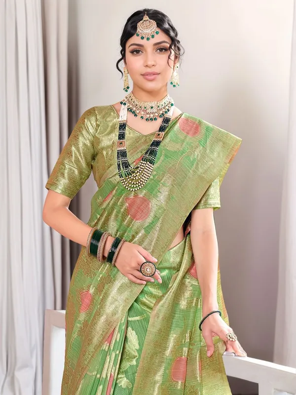 Cream_&_Yellow_Woven_Chanderi_Linen_Blend_Saree_For_Women