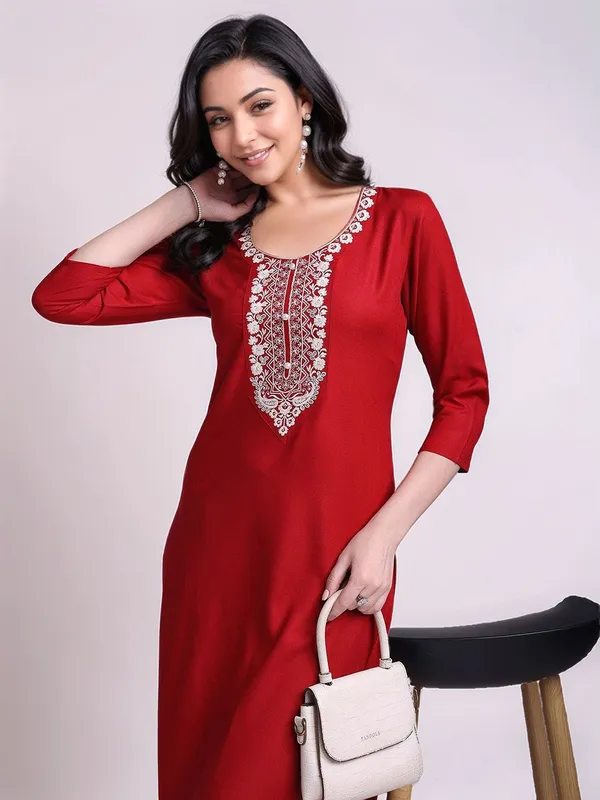 Red_Colour_Embroidered_Viscose_Rayon_Straight_Kurta_For_Women