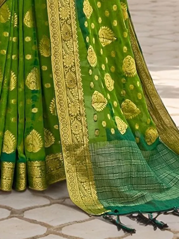 Red_Woven_Tie_&_Dye_Nylon_Silk_Saree_For_Women