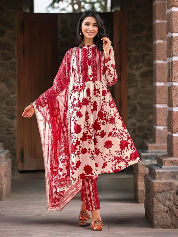 Women_Off-white_and_Red_Cotton_Blend_Floral_Printed_Anarkali_Kurta_Set_&_Printed_Dupatta