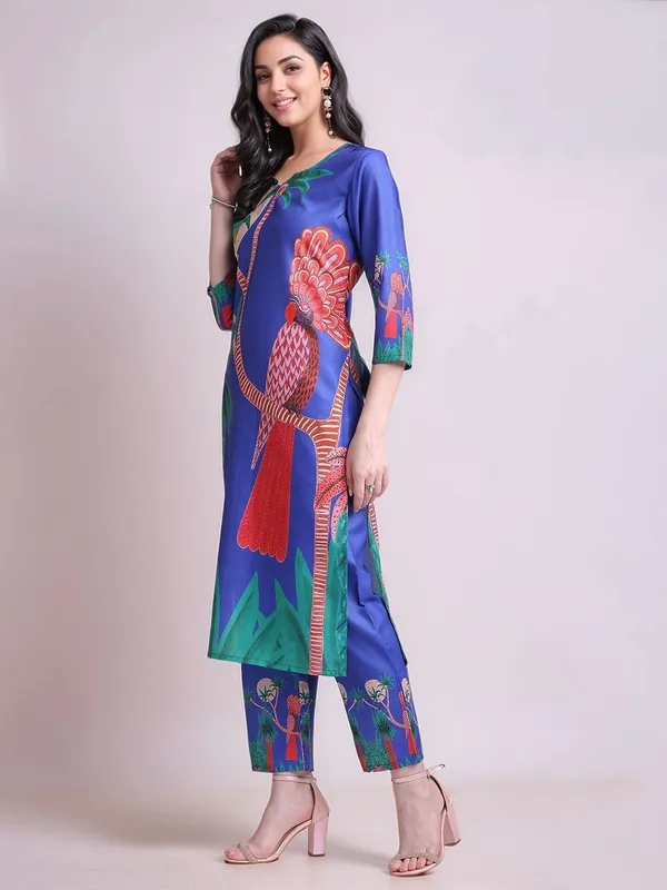 Blue_Digital_Printed_Cotton_Blend_Straight_Kurta_With_Printed_Cotton_Blend_Trouser_For_Women