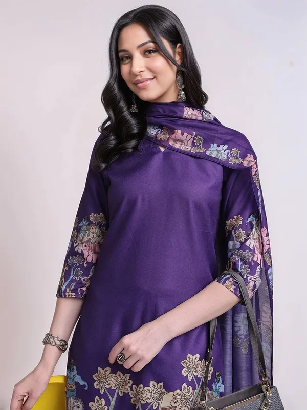 Purple_Animal_Printed_Cotton_Blend_Straight_Kurta_With_Printed_Cotton_Blend_Trouser_And_Printed_Dupatta_For_Women