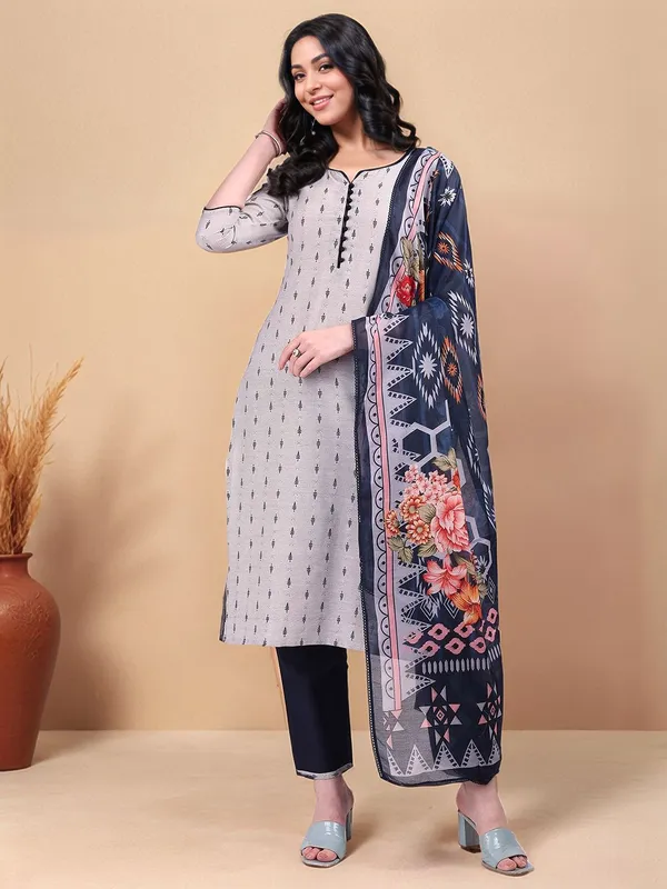 Grey_Ethnic_Motifs_Woven_Cotton_Blend_Straight_Kurta_With_Solid_Cotton_Blend_Trouser_And_Printed_Dupatta_For_Women