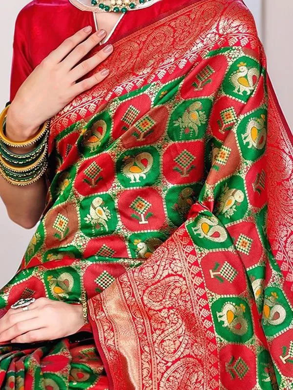 Green_&_Red_Woven_Patola_Art_Silk_Saree_For_Women