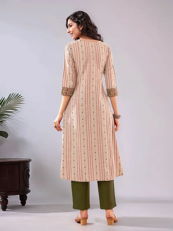 Women_Beige_Pure_Cotton_Handloom_Woven_V-Neck_A-line_Kurta_Set_with_Lace_Detailing