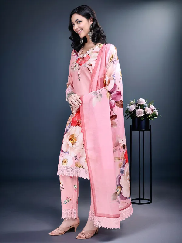 __Women_Pink_Floral_Printed_Kurta_Set_with_Hand_Embroidery,_Mirror_Work_&_Lace_Detailing