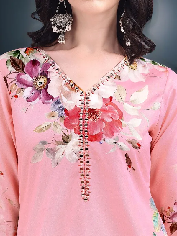 __Women_Pink_Floral_Printed_Kurta_Set_with_Hand_Embroidery,_Mirror_Work_&_Lace_Detailing