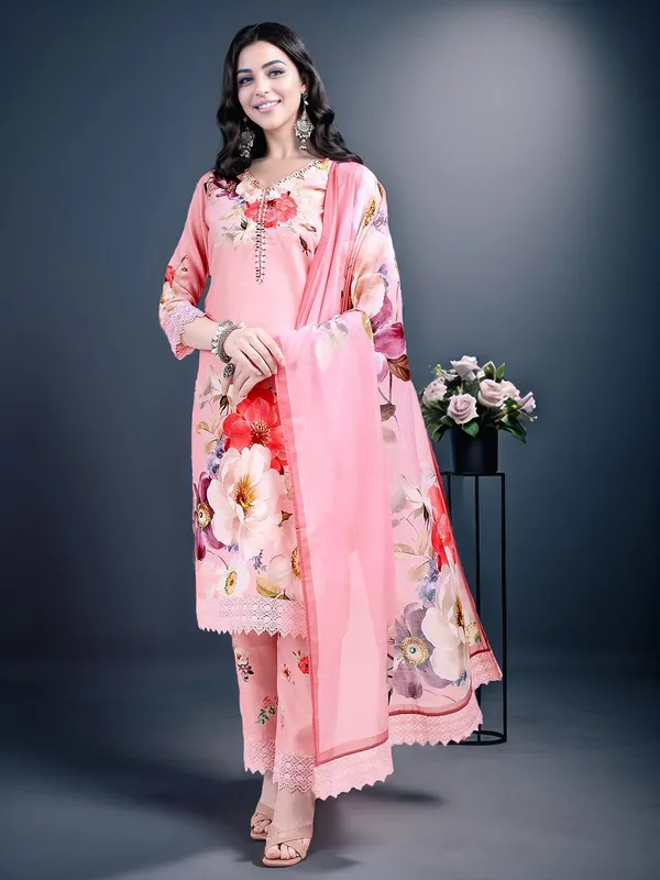__Women_Pink_Floral_Printed_Kurta_Set_with_Hand_Embroidery,_Mirror_Work_&_Lace_Detailing