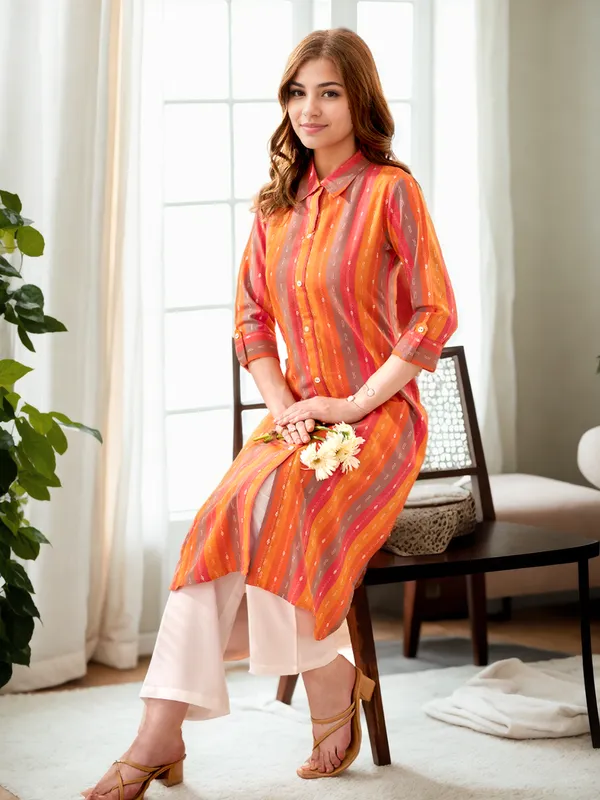 Women_Multi-_Coloured_pure_cotton_Handloom_Woven_Straight_kurta_&_Solid_Trousers