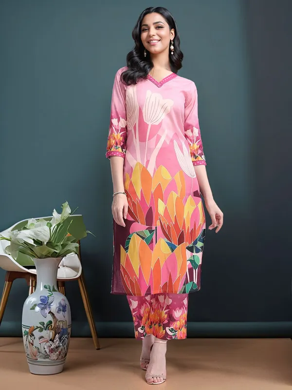 Pink_Floral_Printed_Cotton_Blend_Straight_Kurta_With_Printed_Cotton_Blend_Trouser_For_Women