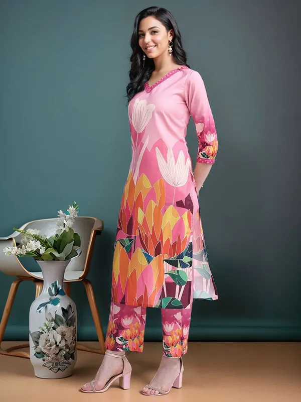 Pink_Floral_Printed_Cotton_Blend_Straight_Kurta_With_Printed_Cotton_Blend_Trouser_For_Women