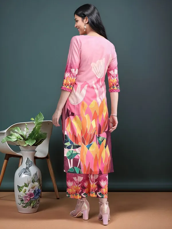 Pink_Floral_Printed_Cotton_Blend_Straight_Kurta_With_Printed_Cotton_Blend_Trouser_For_Women