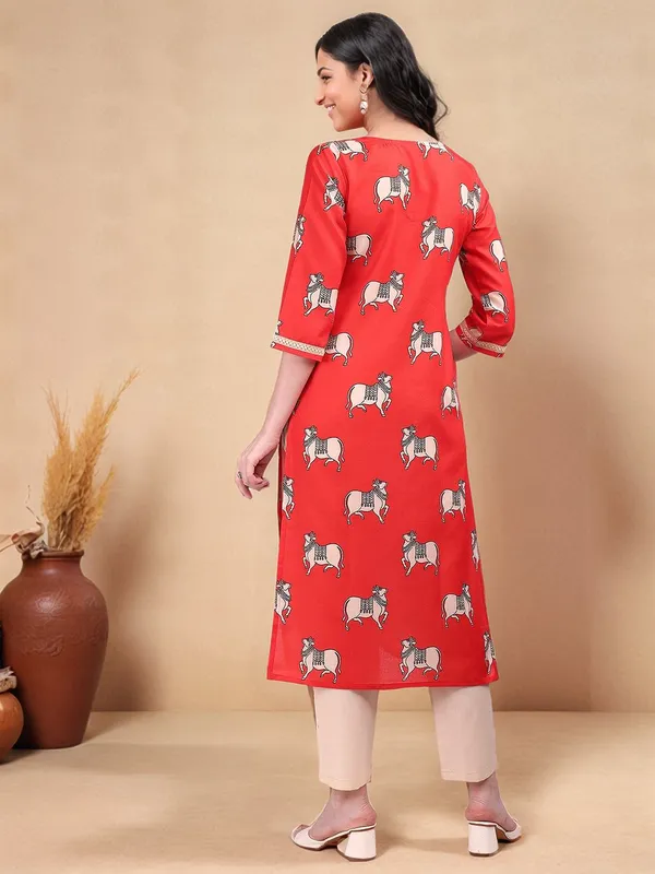 Red_Pichwai_Printed_Cotton_Blend_Straight_Kurta_For_Women