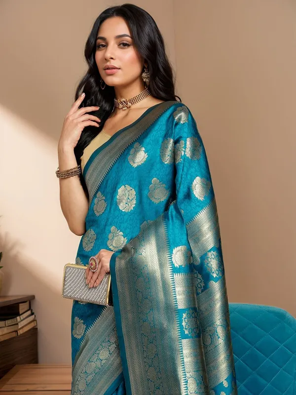 Blue_Woven_Kanjivaram_Art_Silk_Saree_For_Women