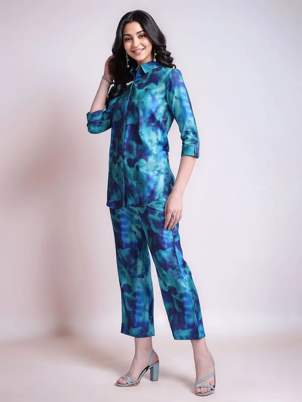 Turquoise_Blue_Tie_&_Dye_Printed_Cotton_Blend_Shirt_With_Printed_Cotton_Blend_Trouser_For_Women