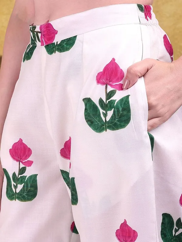 White_Floral_Printed_Cotton_Blend_Straight_Kurta_With_Printed_Cotton_Blend_Trouser_And_Printed_Dupatta_For_Women