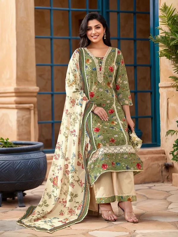 Women_Green_Cotton_Blend_Floral_Printed_V-Neck_Pakistani_Style_Kurta_Set_&_Digital_Printed_Dupatta