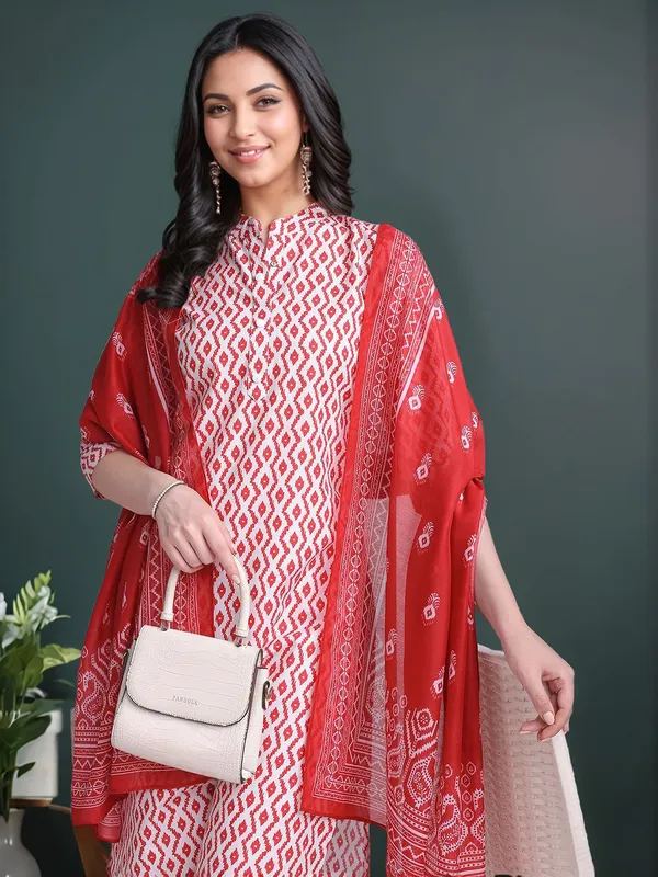 White_Geometrical_Printed_Pure_Cotton_Straight_Kurta_With_Solid_Cotton_Blend_Trouser_And_Printed_Dupatta_For_Women