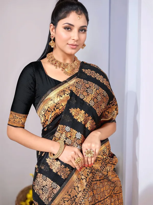Black_Woven_Banarasi_Linen_Blend_Saree_For_Women
