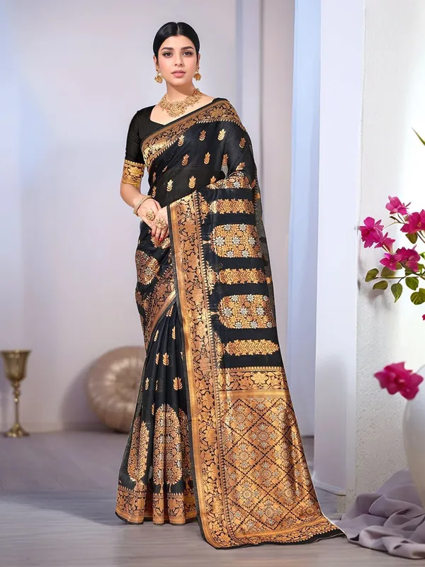 Black_Woven_Banarasi_Linen_Blend_Saree_For_Women