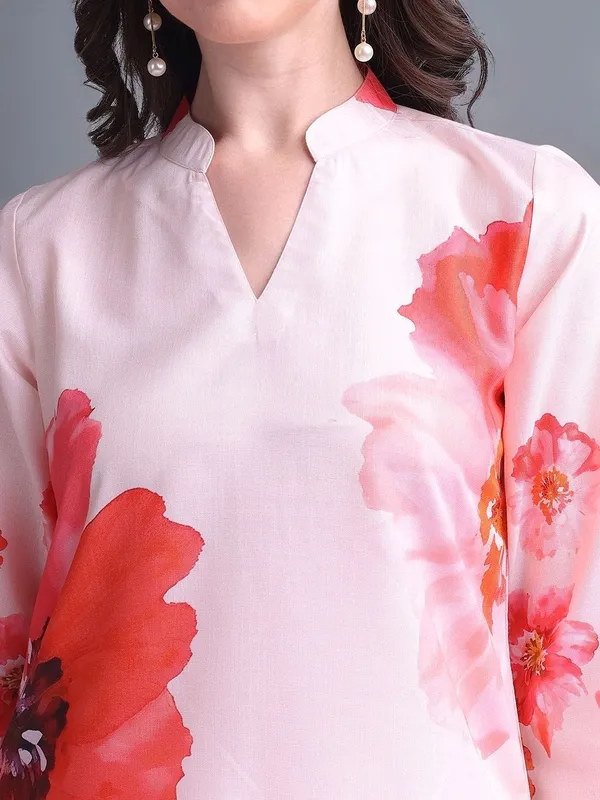 Cream_&_Red_Floral_Printed_Cotton_Blend_Straight_Kurta_With_Printed_Cotton_Blend_Trouser_For_Women