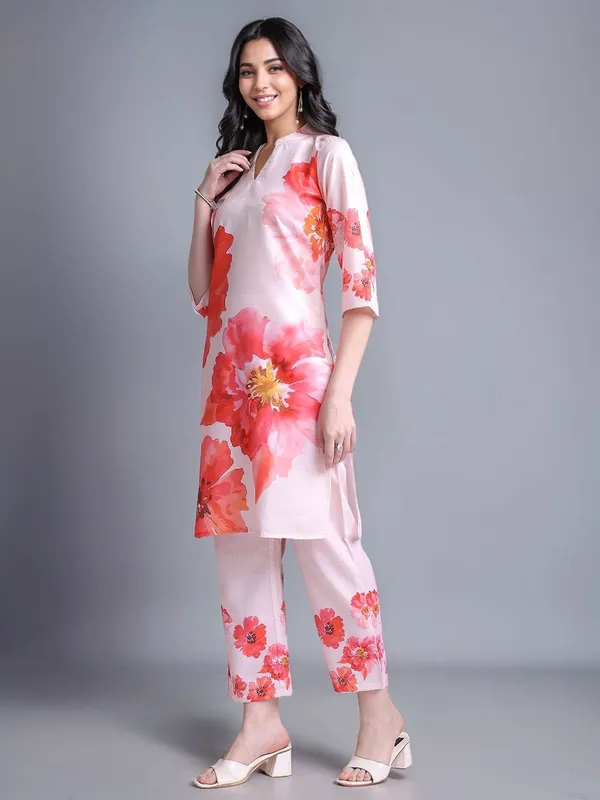 Cream_&_Red_Floral_Printed_Cotton_Blend_Straight_Kurta_With_Printed_Cotton_Blend_Trouser_For_Women
