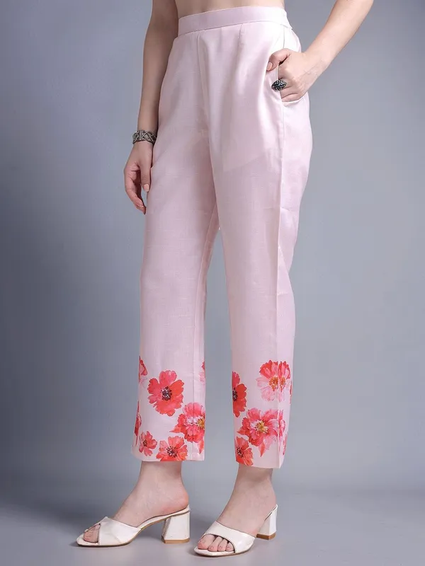 Cream_&_Red_Floral_Printed_Cotton_Blend_Straight_Kurta_With_Printed_Cotton_Blend_Trouser_For_Women