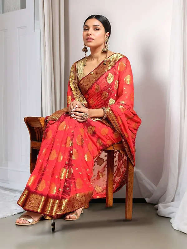 Red_Woven_Tie_&_Dye_Nylon_Silk_Saree_For_Women
