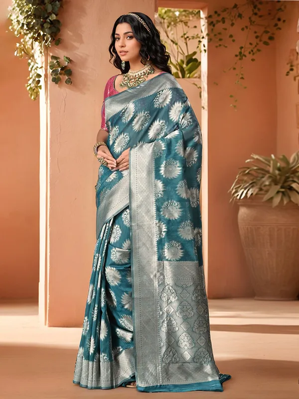 Blue_Woven_Banarasi_Linen_Blend_Saree_For_Women