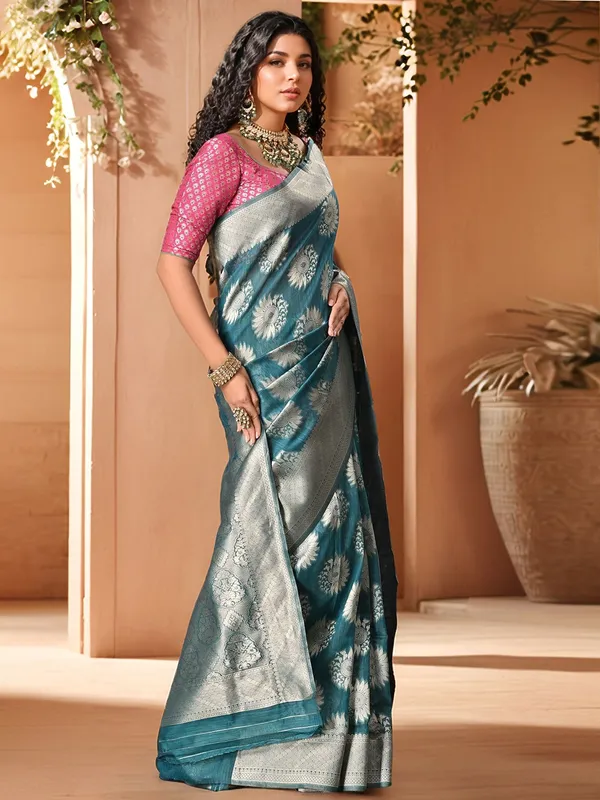 Blue_Woven_Banarasi_Linen_Blend_Saree_For_Women