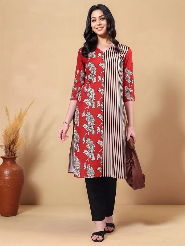 Red_&_Peach_Floral_Printed_Cotton_Blend_Straight_Kurta_For_Women