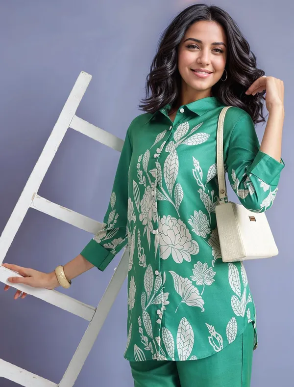 Green_Floral_Printed_Cotton_Blend_Shirt_With_Printed_Cotton_Blend_Trouser_For_Women