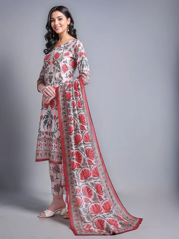 Off_White_Floral_Printed_Cotton_Blend_Straight_Kurta_With_Printed_Cotton_Blend_Trouser_And_Printed_Dupatta_For_Women