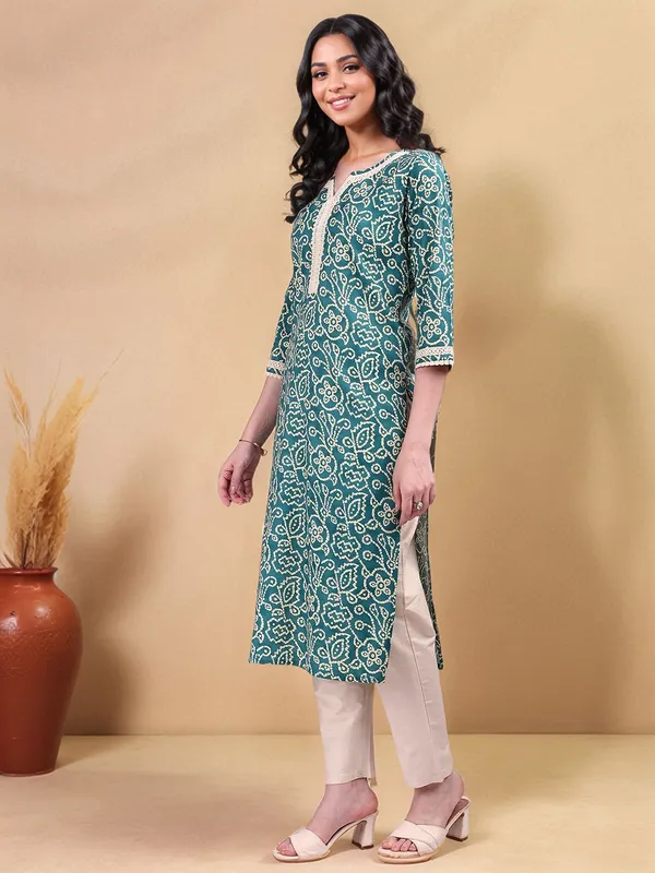 Green_Bandhani_Printed_Cotton_Blend_Straight_Kurta_For_Women