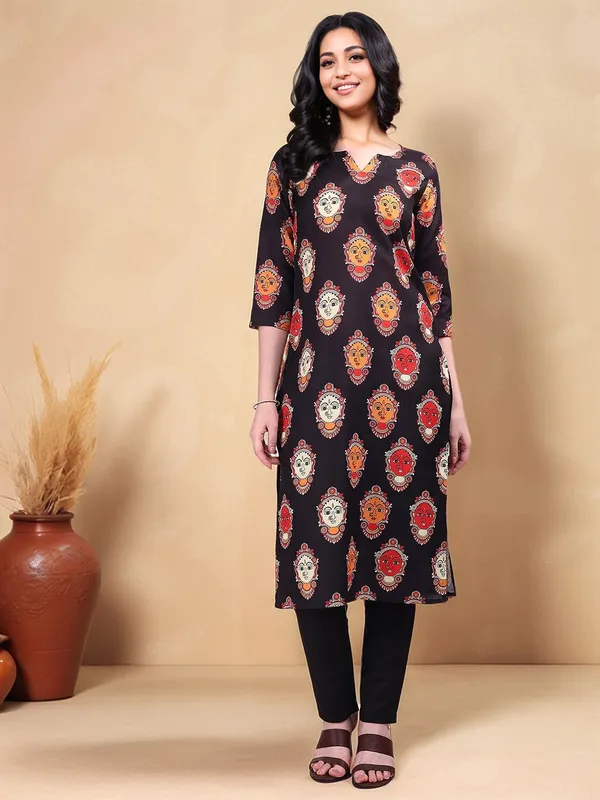 Black_Kalamkari_Printed_Cotton_Blend_Straight_Kurta_For_Women