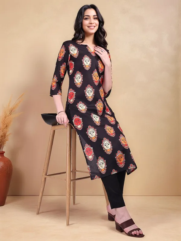 Black_Kalamkari_Printed_Cotton_Blend_Straight_Kurta_For_Women