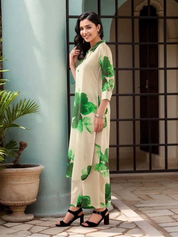 Women_Cream_Cotton_Blend_Floral_printed_Straight_kurta_&_printed_Trousers