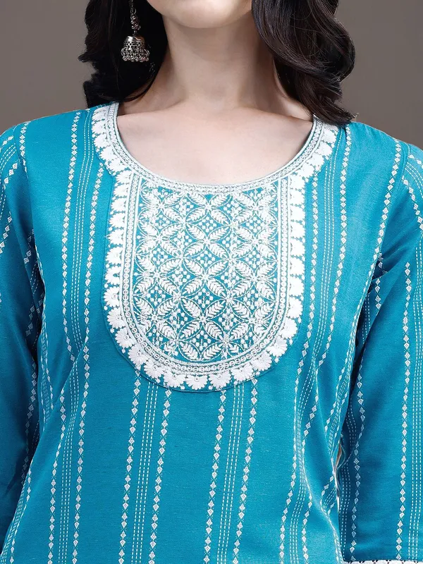 Women_Aqua_blue_Pure_Cotton_Handloom_Kurta_with_Thread_Work_and_Sequins_Embroidery_on_Yoke