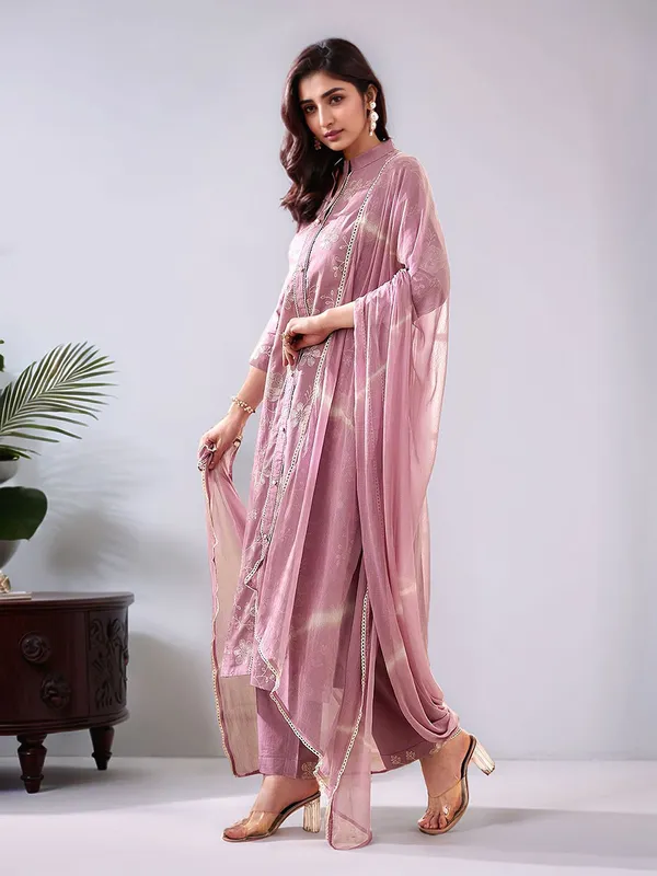 Women_Lavender_Pure_Cotton_Thread_work_&_Sequins_Embroidered_Straight_Kurta_Set_&_Dyed_Dupatta