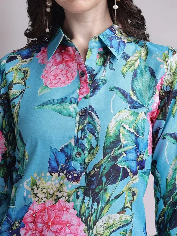 Turquoise_Blue_Floral_Printed_Cotton_Blend_Straight_Kurta_With_Printed_Cotton_Blend_Trouser_For_Women