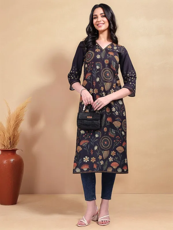 Dark_Blue_Floral_Printed_Cotton_Blend_Straight_Kurta_For_Women
