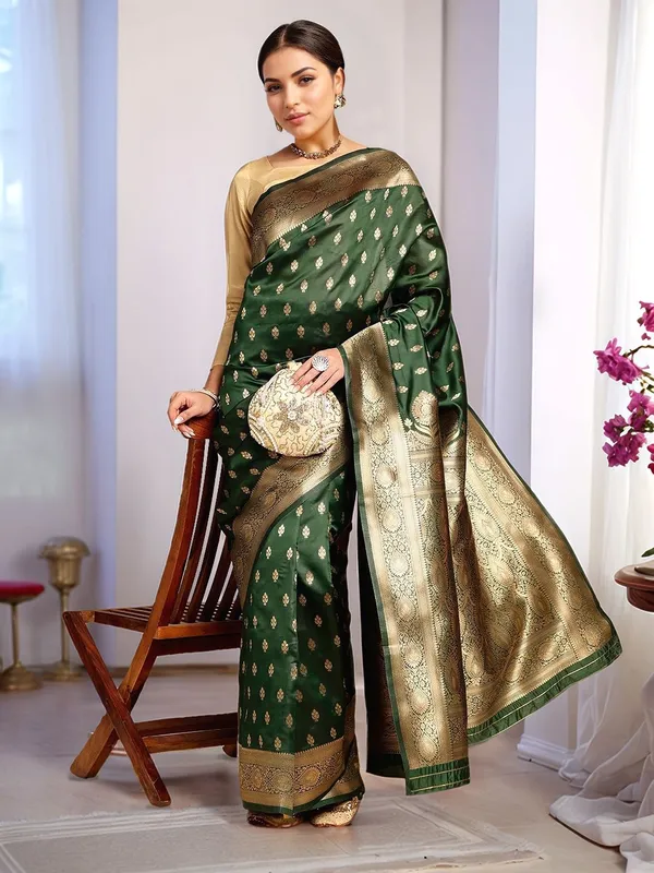 Green_Woven_Banarasi_Art_Silk_Saree_For_Women