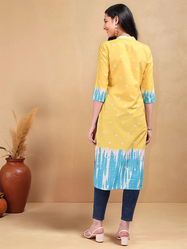 Yellow_Bandhani_Printed_Cotton_Blend_Straight_Kurta_For_Women