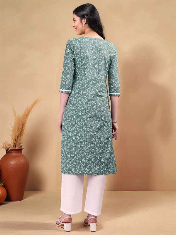 Green_Floral_Printed_Cotton_Blend_Straight_Kurta_For_Women