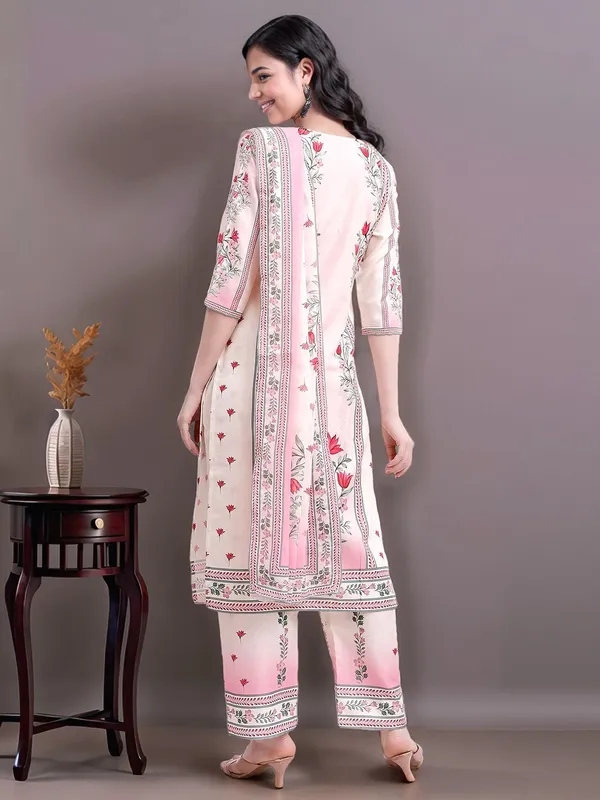 Women_Light_Pink_Pure_Cotton_hand_block_Print_Straight_Kurta_Set_with_Printed_Dupatta