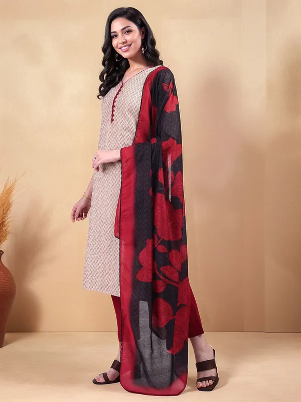 Beige_Woven_Design_Cotton_Blend_Straight_Kurta_With_Solid_Cotton_Blend_Trouser_And_Printed_Dupatta_For_Women