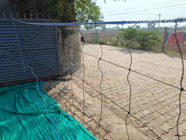 Black_Light_Duty_High_Density_Polyethylene_Volleyball_Net_(Knotted)