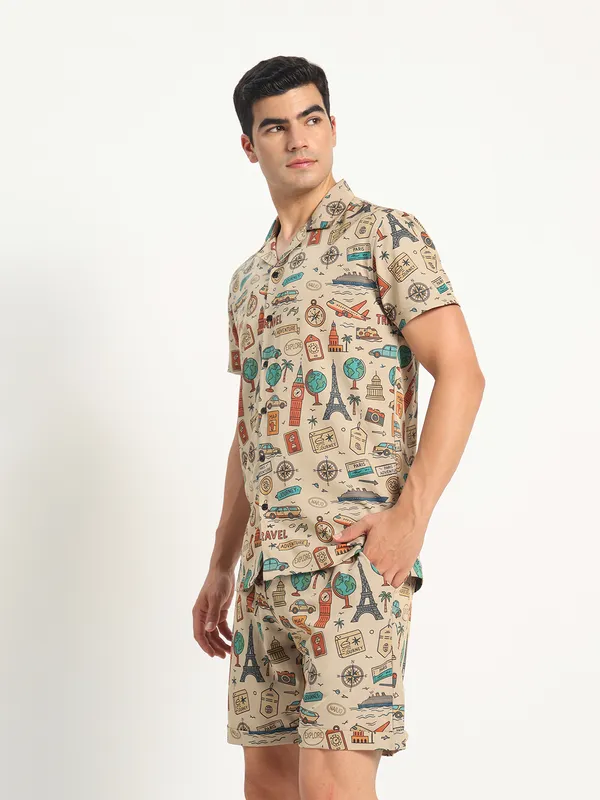 Tropical_Printed_Shirt_with_Shorts