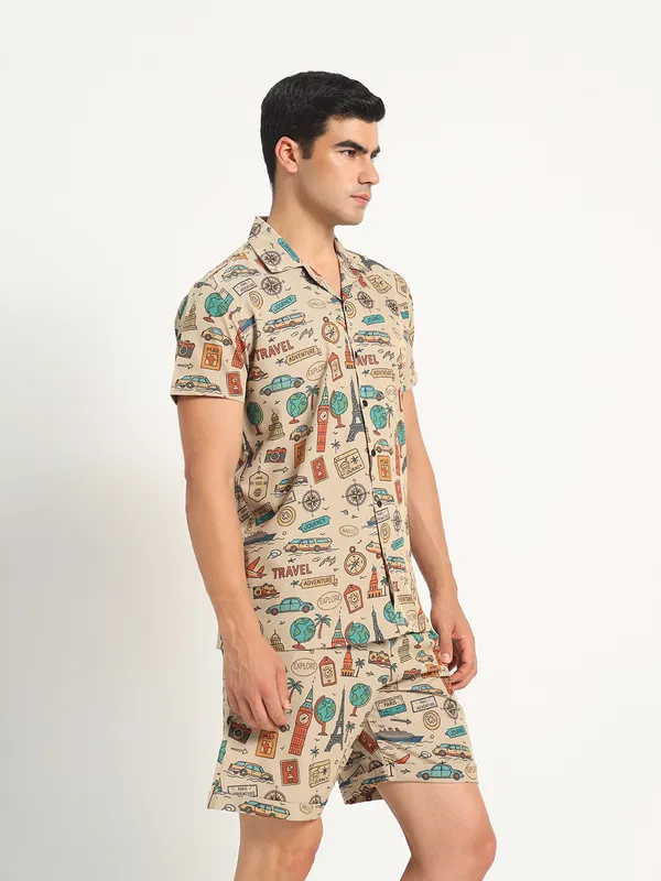 Tropical_Printed_Shirt_with_Shorts